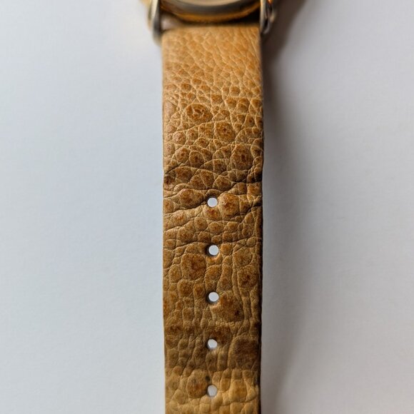 Fossil Collection Vintage Quartz Watch with Genuine Leather Band UNTESTED - Picture 8 of 10